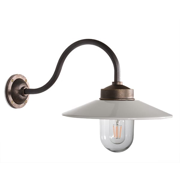 Staldlampe Fjällbacka 90 antik messing/hvid skærm