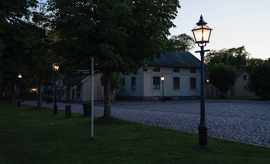 Hjørnebeslag til funkislamper, grå